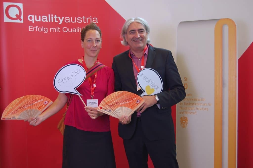 Winners-Conference_Staatspreis-Unternehmensqualität_2018_Fotowand_ (34)