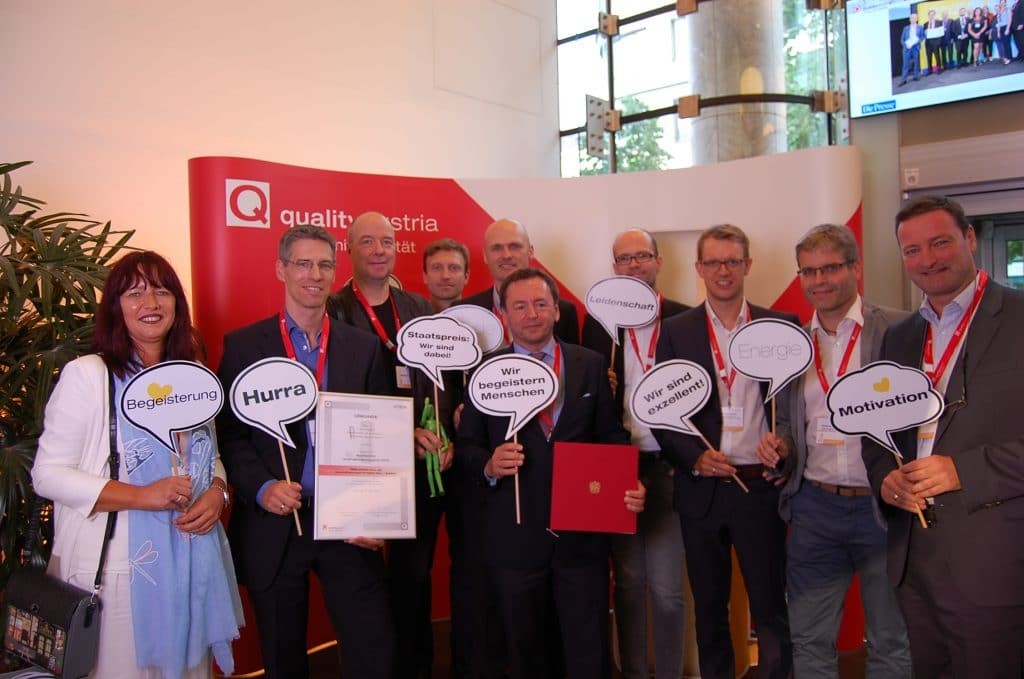 Winners-Conference_Staatspreis-Unternehmensqualität_2018_Fotowand_ (66)